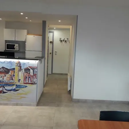 Residencia Platja De Apartment Roses